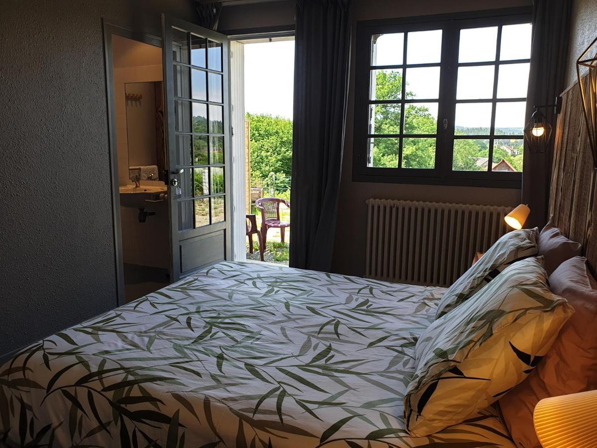 Du Bois De L'etang - Les Tilleuls Hotel Peyrat-le-Château